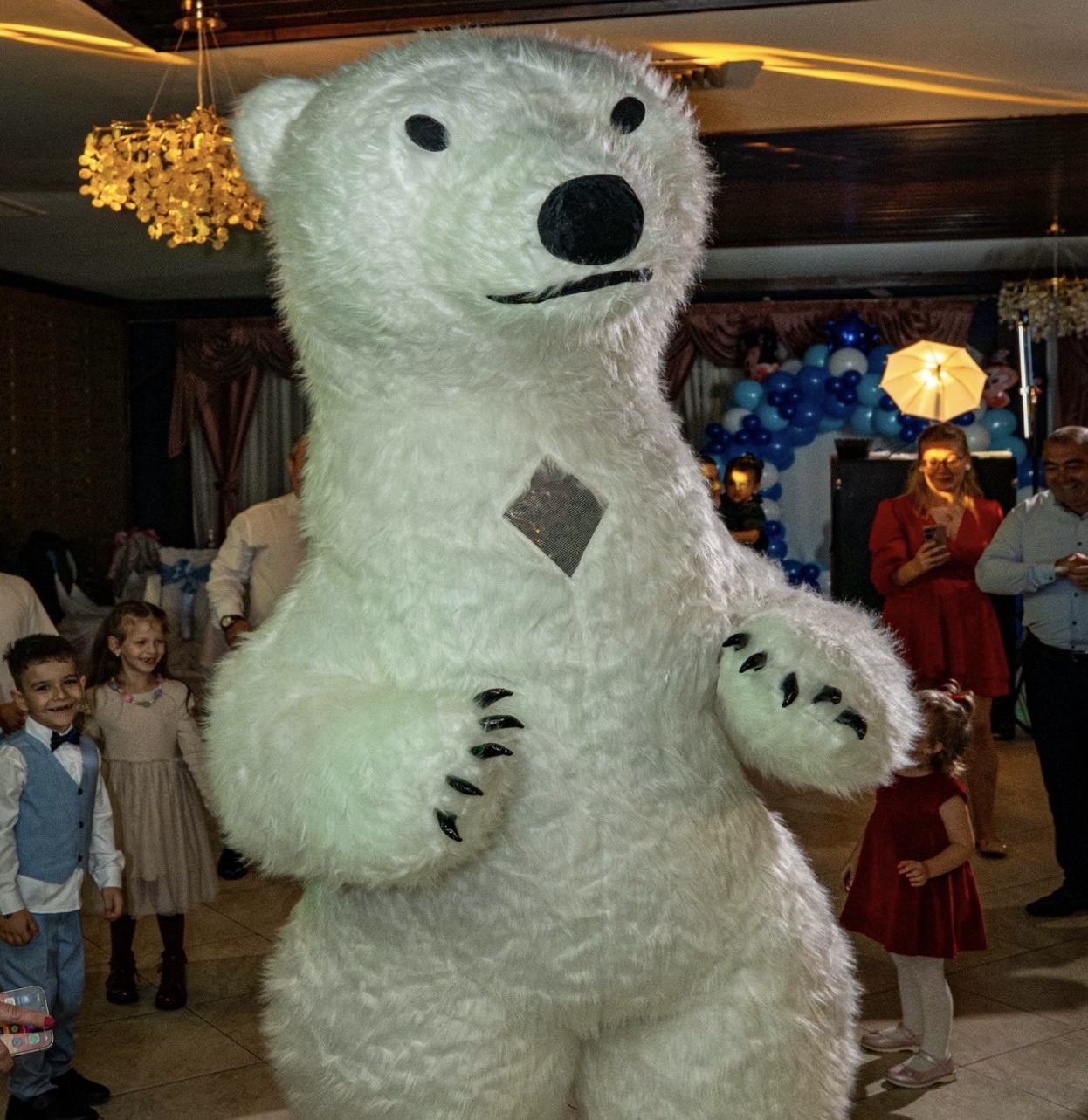 Urs Polar Gigant Petreceri